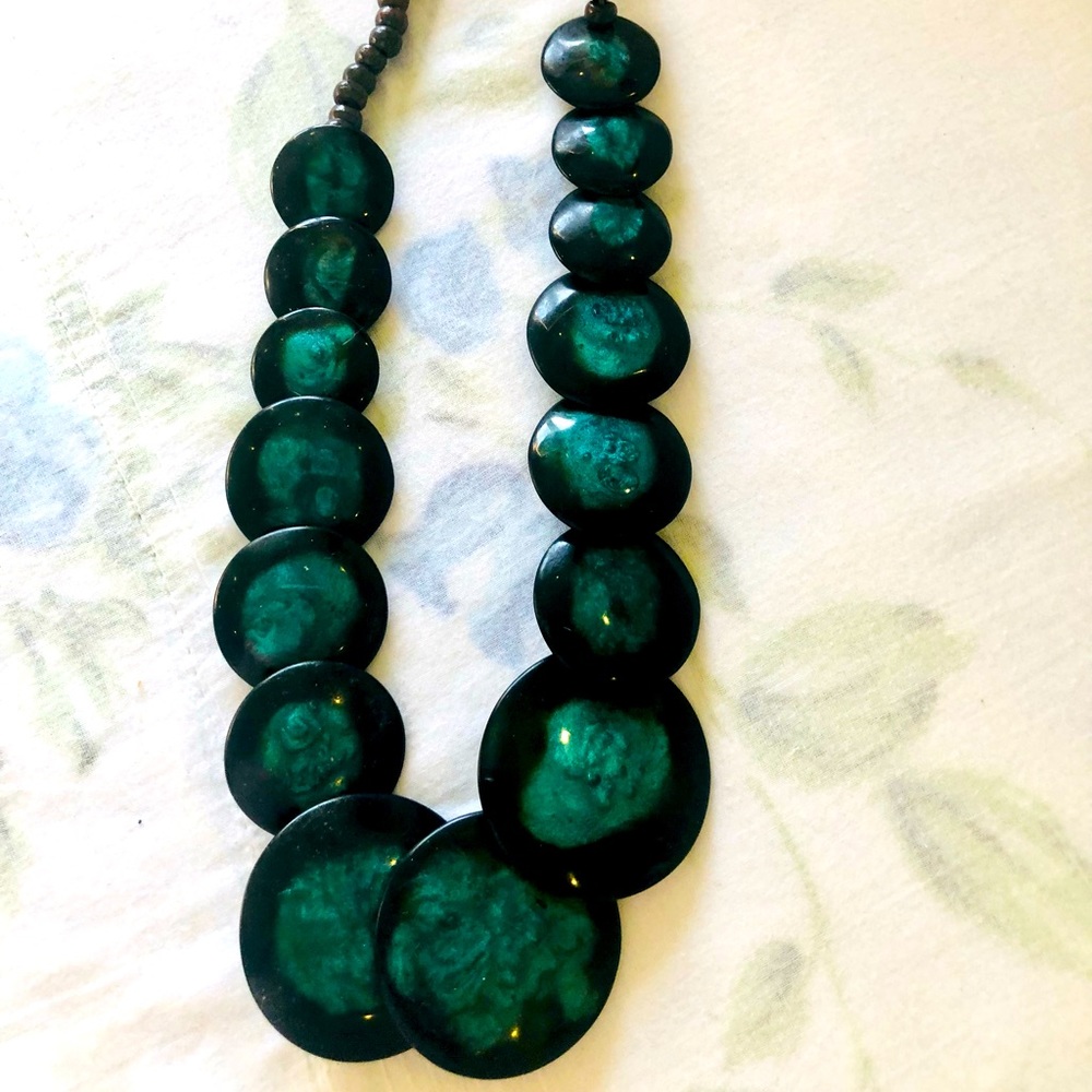 Green Disks Necklace